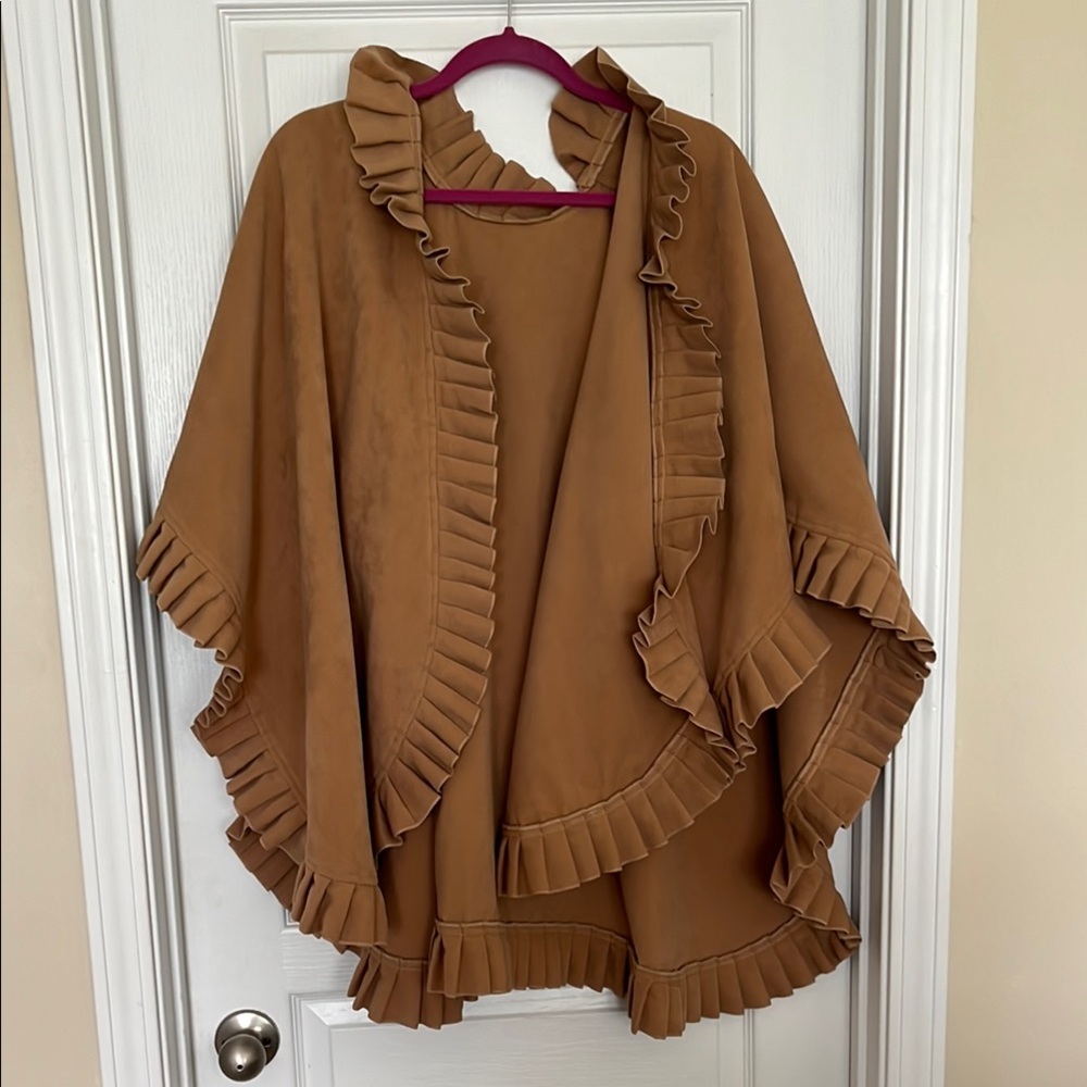 Elegant Tan Ruffled Women's Cape